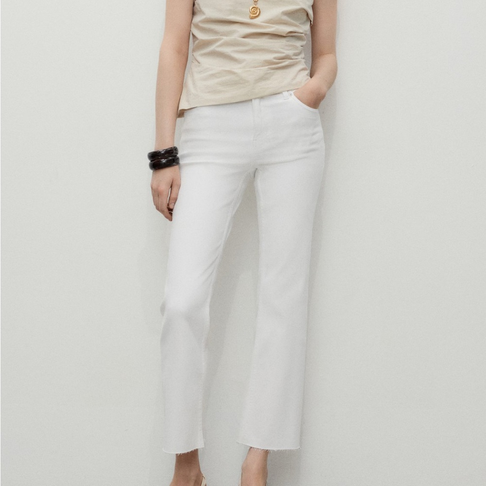 MANGO Sienna Flate Cropped‎ White Jeans
